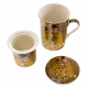 Подаръчна чаша с капаче за чай-класик от серията "Целувката" на златен фон