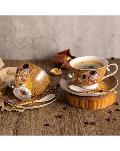 Set of two tea cups "The Kiss"