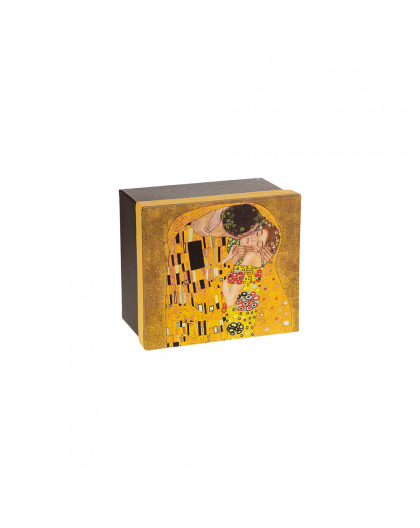 Cup for tea "The Kiss" series on a gold background