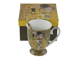 Cup for tea - elegant "The Kiss" series on a gold background