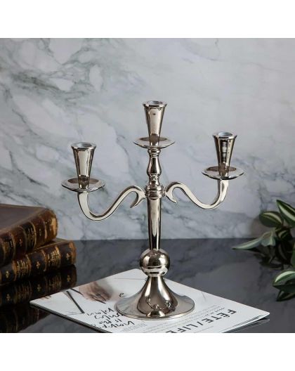 Candlestick Romance, 3 candles
