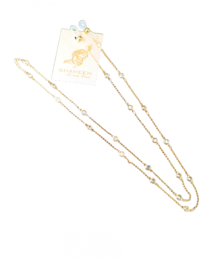 Eyewear chain in gold color with zircons