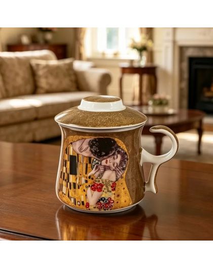 Cup for tea "The Kiss" with metal strainer and lid, 320ml