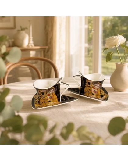Set of two espresso cups, Gustav Klimt, The Kiss in black and gold, 90 ml
