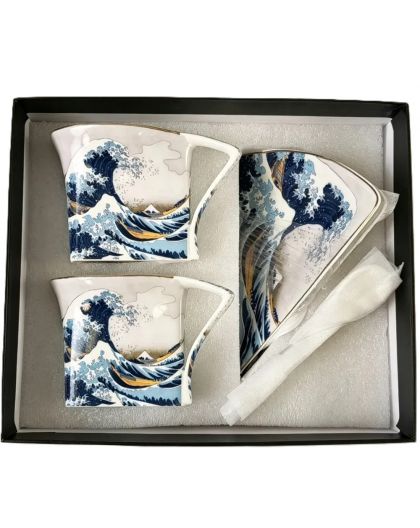 Two gift cups with saucers and spoons, Katsushika Hokusai, The Great Wave off Kanagawa, 180 ml