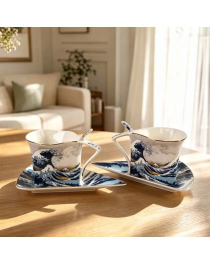 Two gift cups with saucers and spoons, Katsushika Hokusai, The Great Wave off Kanagawa, 180 ml